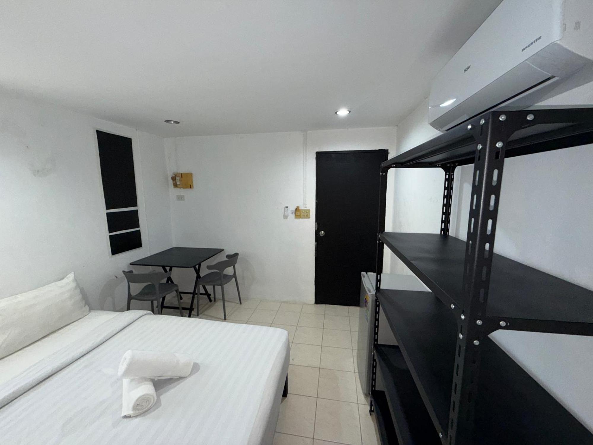 Apartment Canal 200